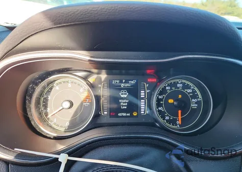 2020 Jeep Cherokee Latitude Plus z USA, uszkodzony, nr VIN 1C4PJMLB7LD545335